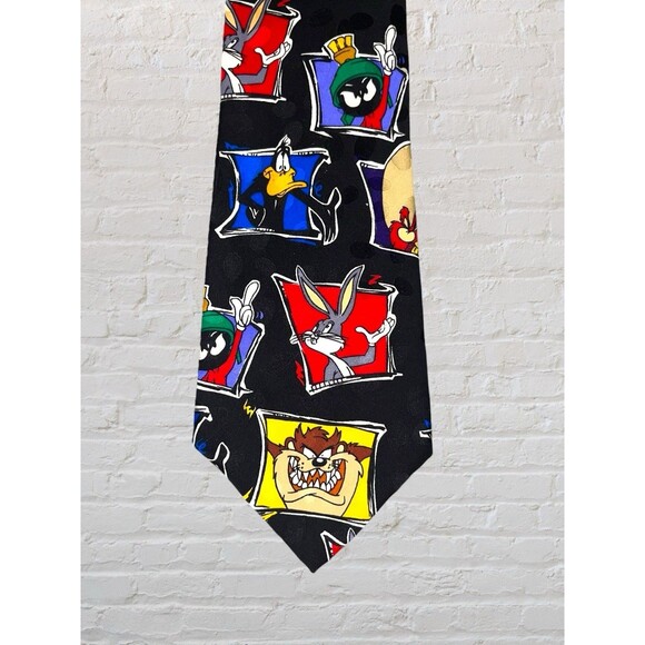 Vtg 1994 Looney Tunes Mania Necktie Black Silk Taz Bugs Bunny Daffy Warner Bros - Picture 2 of 5